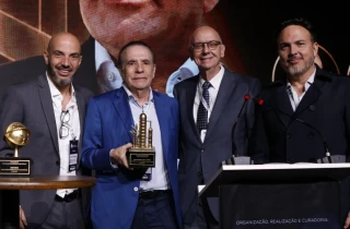 José Francisco Santos é homenageado por sua trajetória de liderança e empreendedorismo no agronegócio