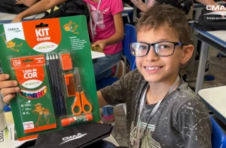 CMAA apoia Programa Patrulheiro Mirim e entrega kits escolares a crianças em Ituiutaba